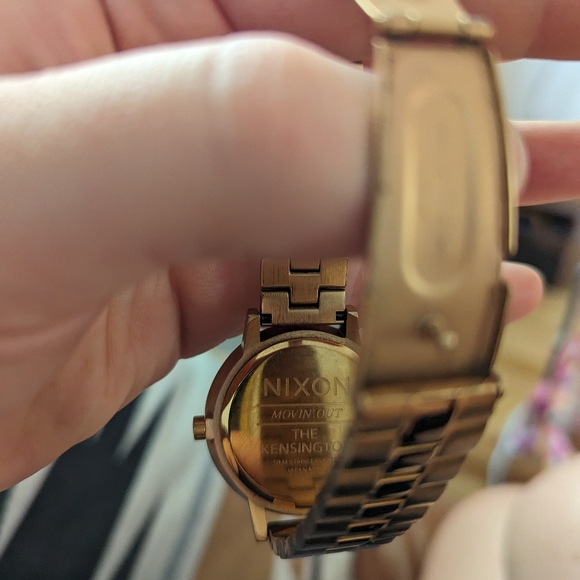 Nixon Kensington watch - Picture 2 of 2